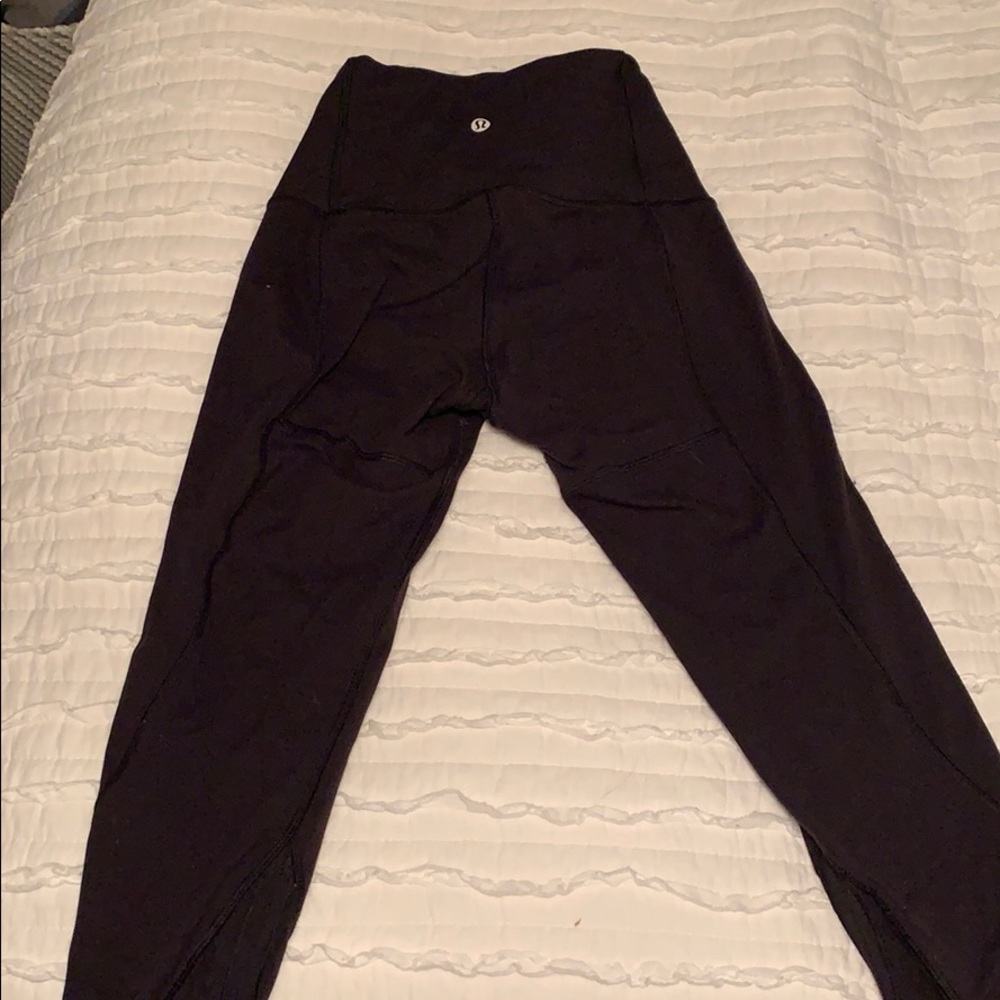 Lululemon cropped leggings